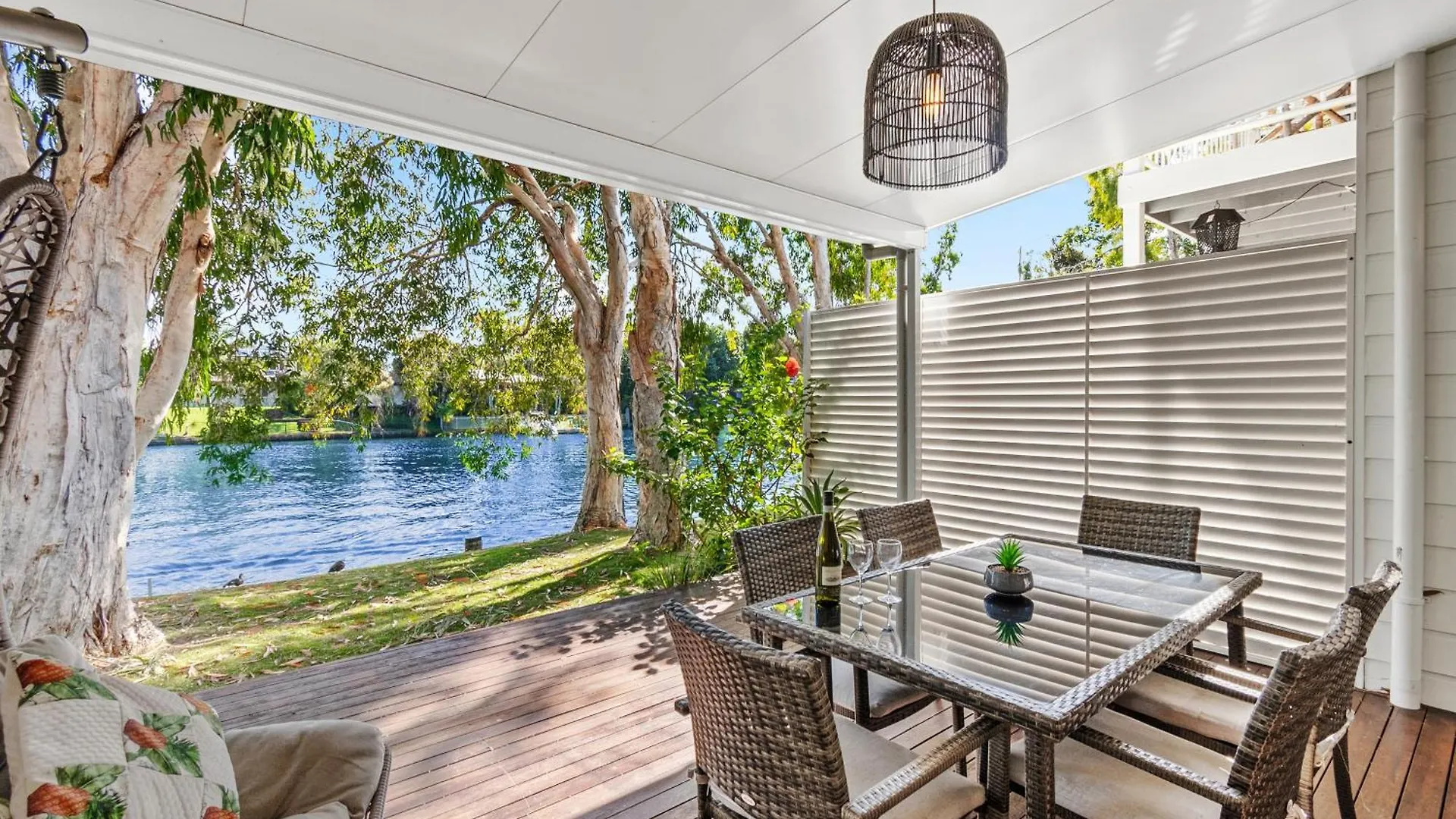 Noosa Entrance Waterfront Resort Noosaville