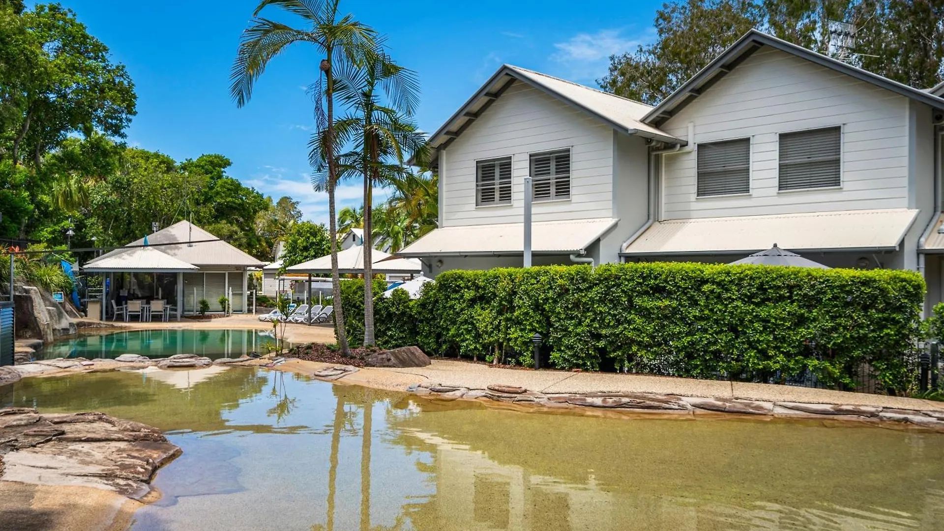 Noosa Entrance Waterfront Resort Noosaville