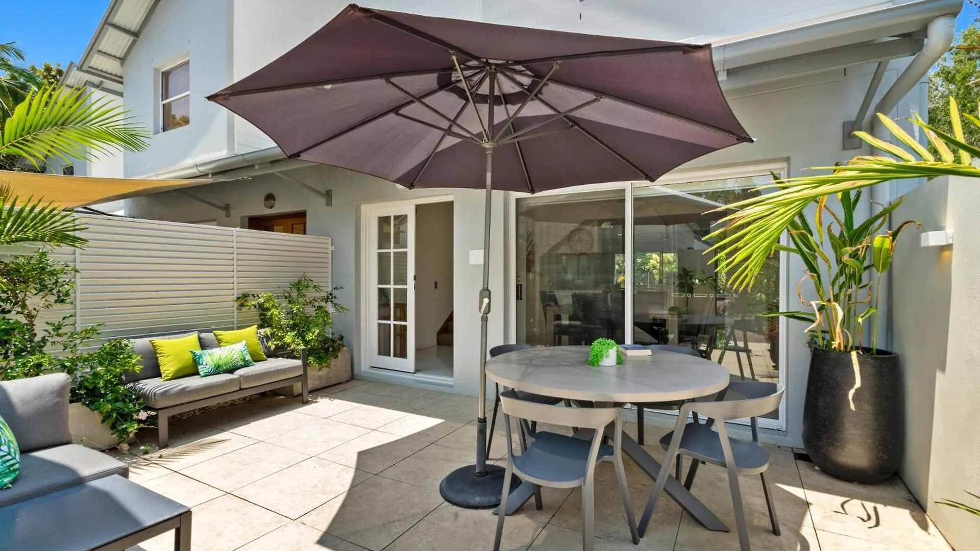 Noosa Entrance Waterfront Resort Noosaville Australien