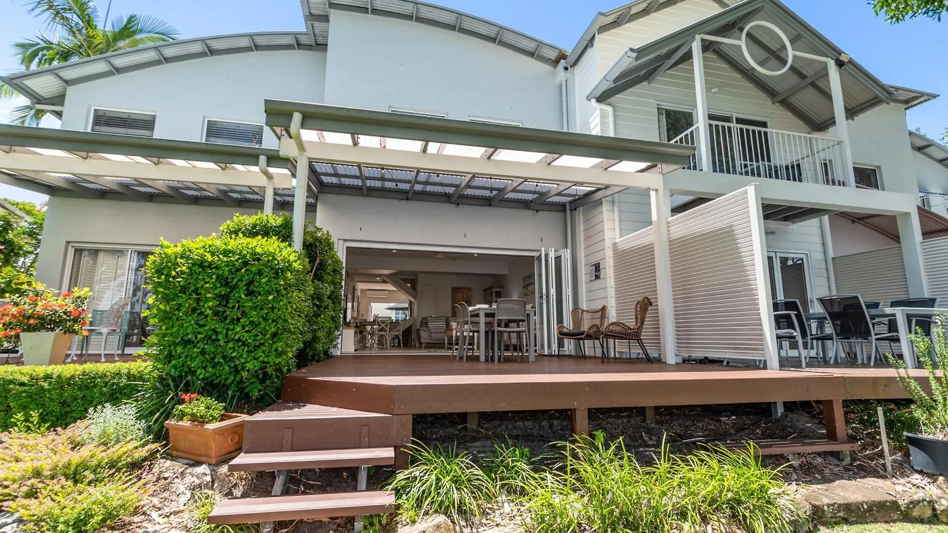 Noosa Entrance Waterfront Resort Noosaville Australien